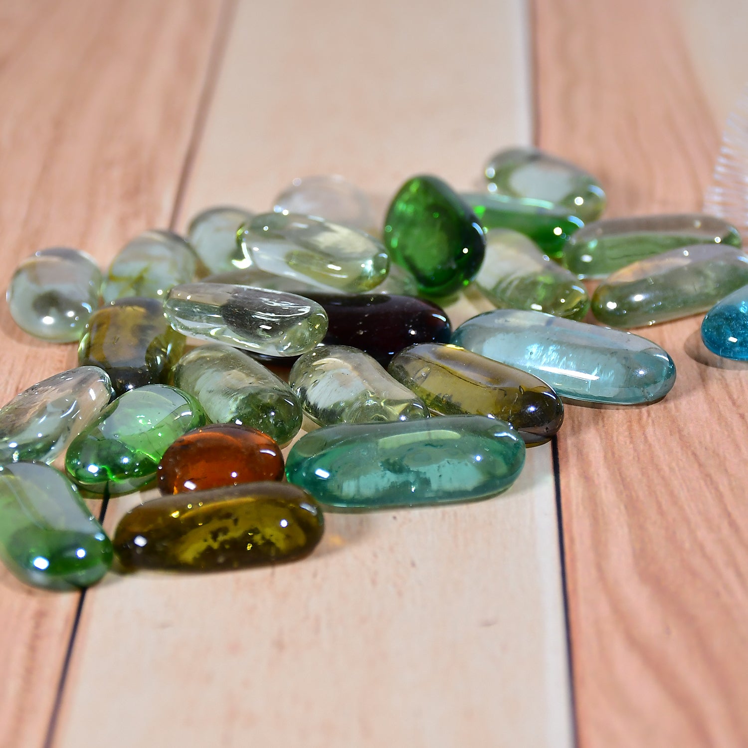 Glass Gem Stone Flat Round Marbles Pebbles For Vase Fillers Attractive Pebbles For Aquarium Fish Tank.