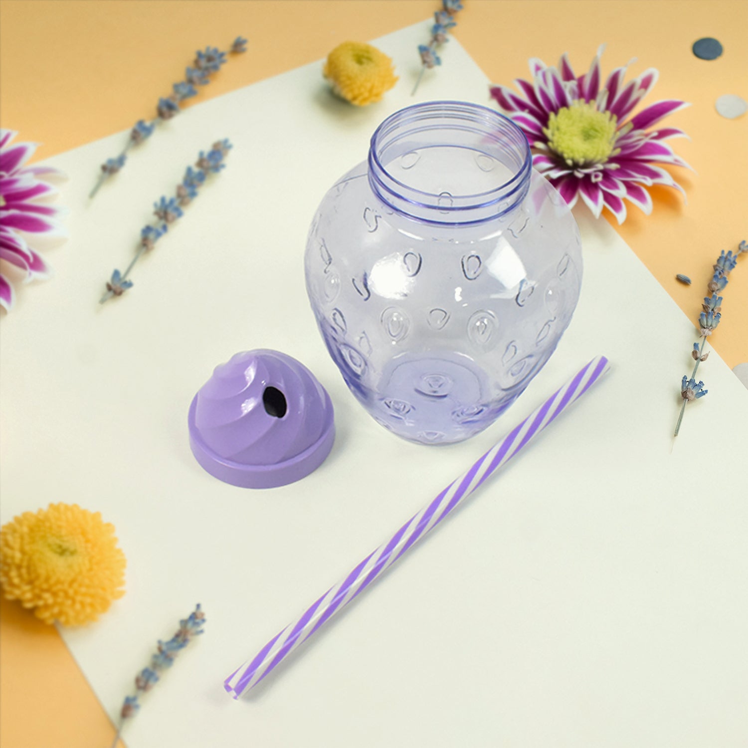 Single Plastic Drinking Cup Durable Lightweight And Easy To Use (1 Pc)